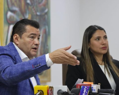 Jhonny Fernández: "If there is a majority in the council, there is session; and if there is no, it is suspended"