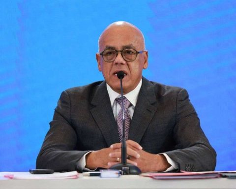 Jorge Rodríguez: It's time for national and spiritual unity