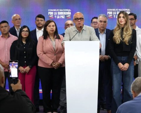 Jorge Rodríguez installs regional and state tips to defend sovereignty