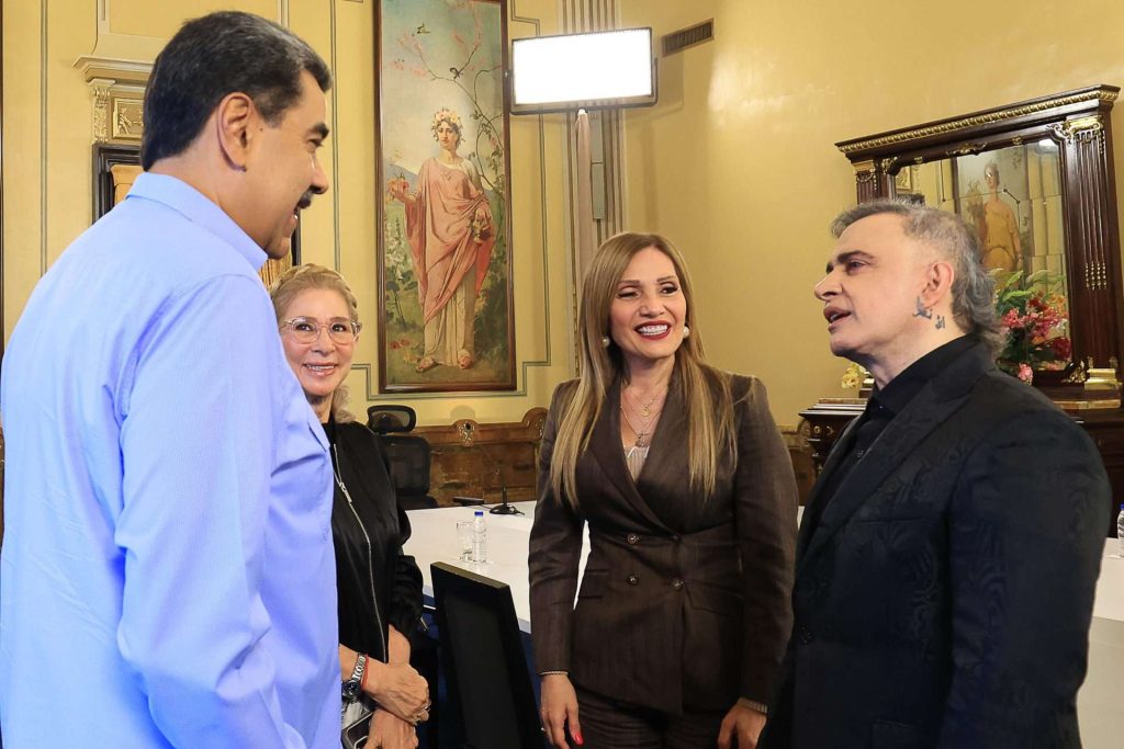 Judicial and moral power activate constitutional defense against foreign aggressions