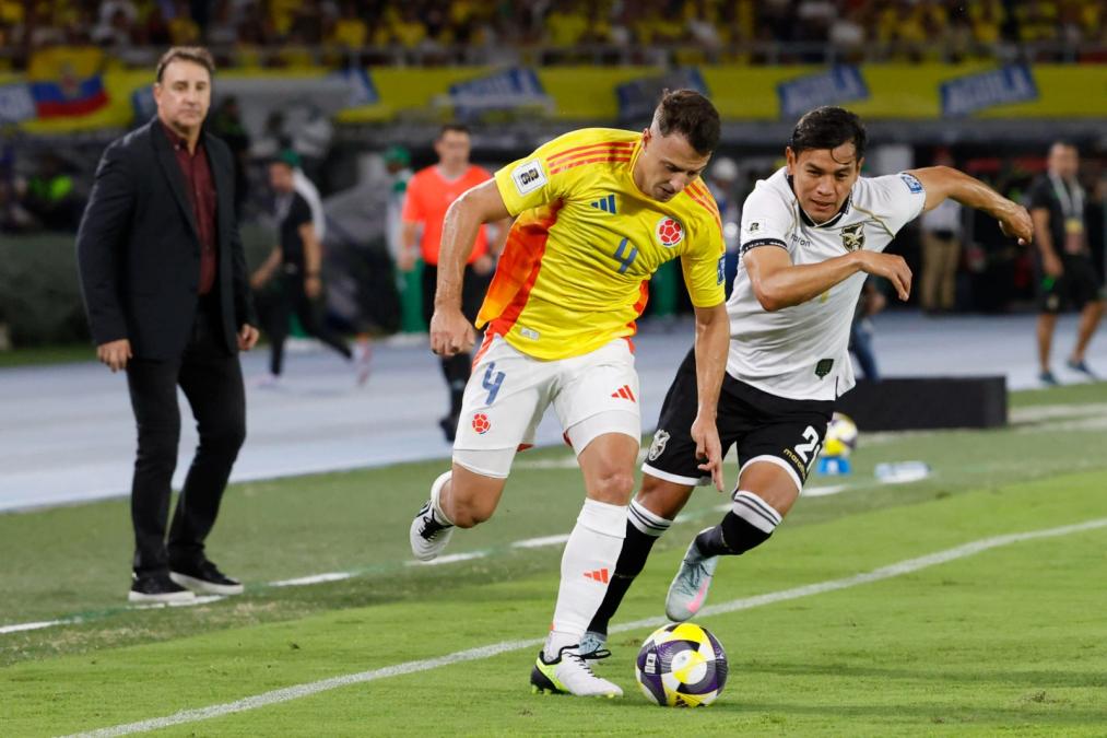 LIVE: Colombia 1-0 Bolivia - Second Time