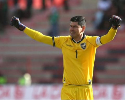 Lampe takes advantage and aims to guard the Arch of Green in Barranquilla