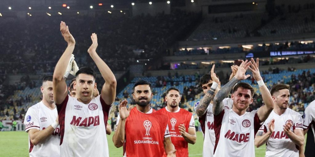 Lanús, to the semifinal