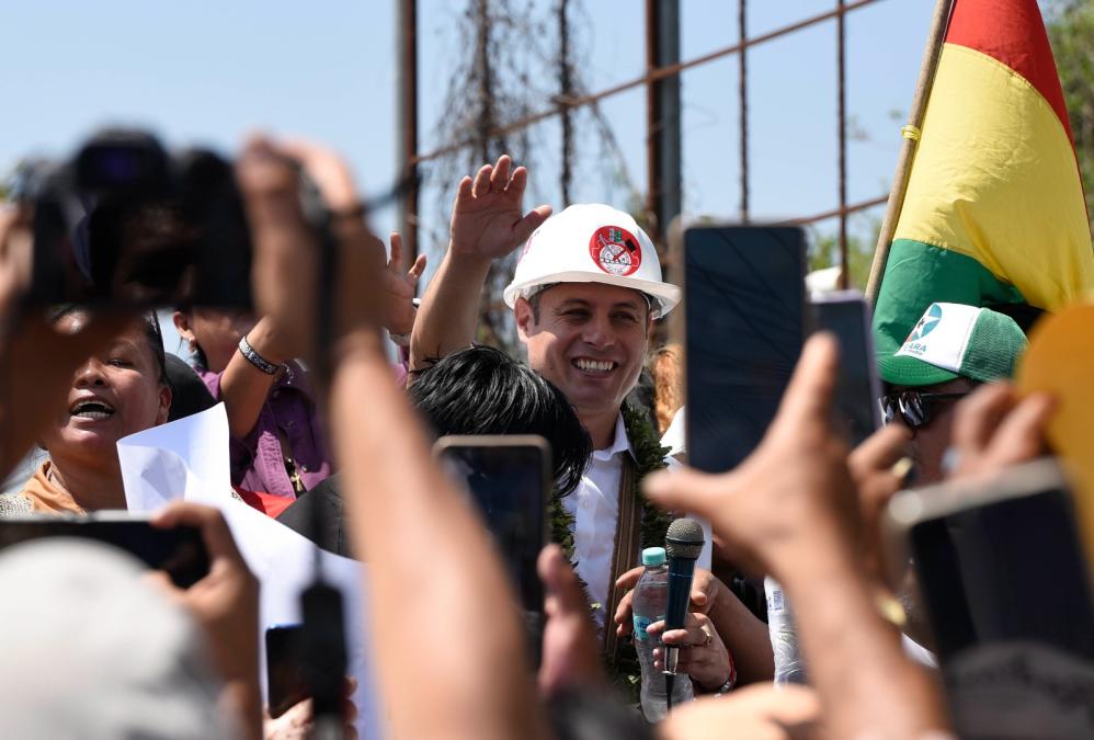 Lara denounces political persecution, after the suspension of his audience in the guard