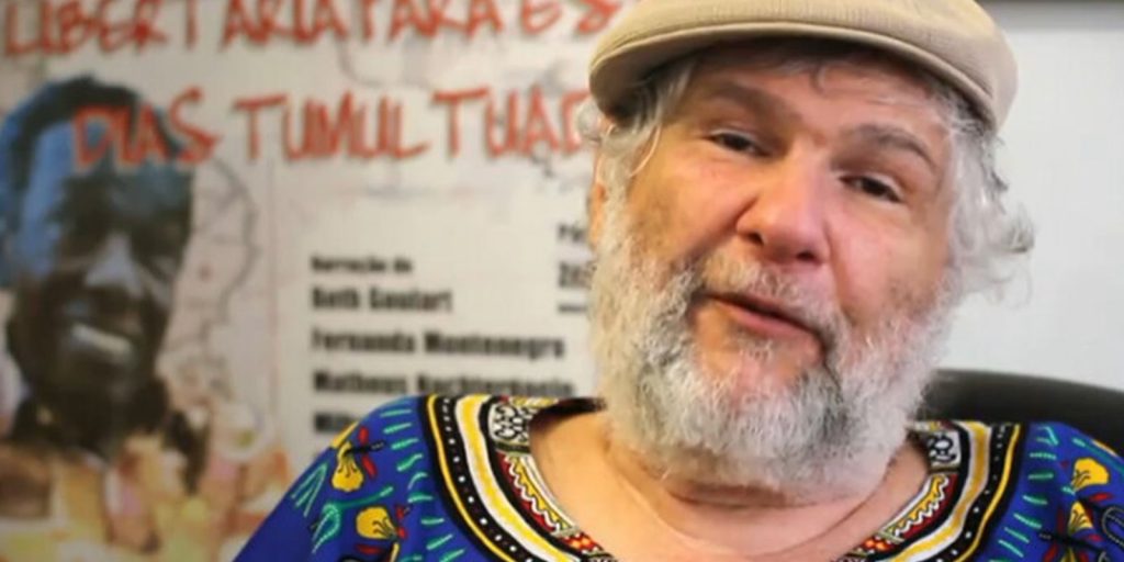 Learn how to watch Silvio Tendler works by TV Brasil Play