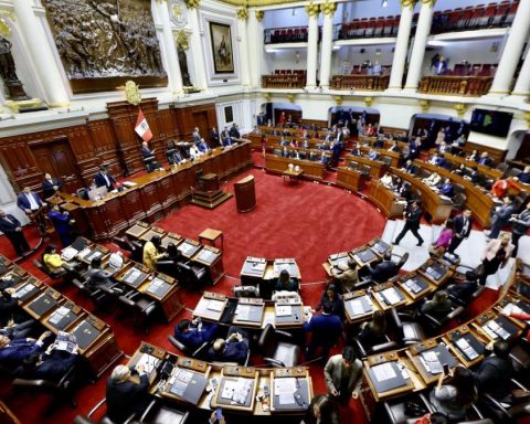 Left benches want to lower the pension system reform