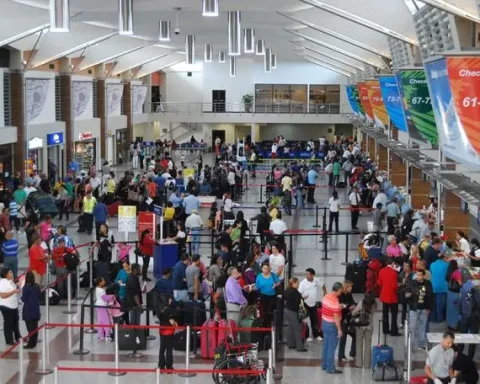 ¡Llegó la luz! El Aeropuerto de Las Américas recupera completamente la electricidad