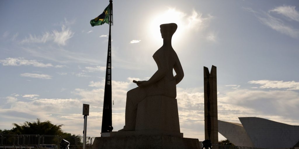 Live: Follow the 2nd day of Bolsonaro judgment on the STF