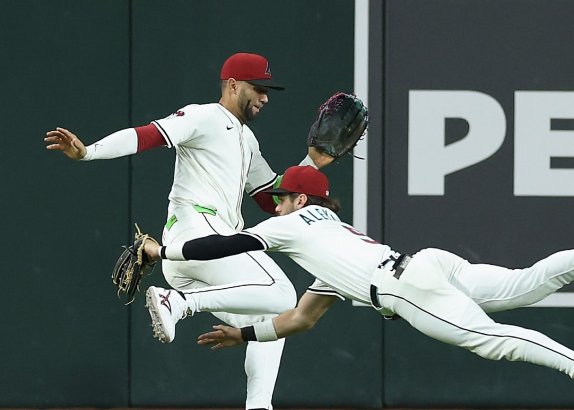 Lourdes Gurriel Jr. is seriously injured and will lose the rest of the season in the MLB