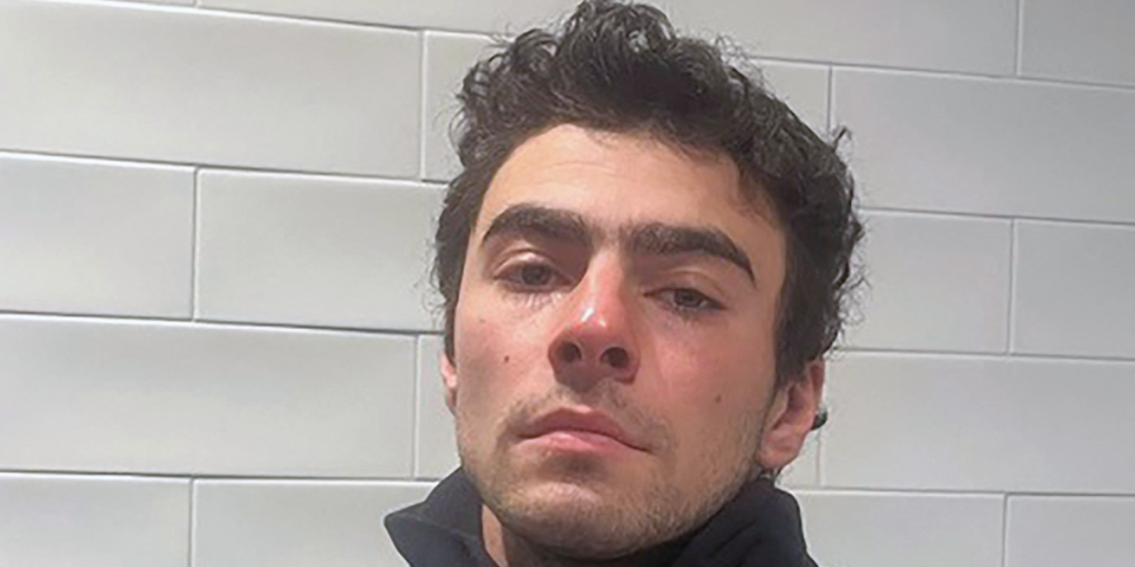 Luigi Mangione's lawyers ask to prevent death penalty for CEO murder