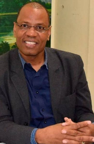 Luis Pérez valora trabajos comisión