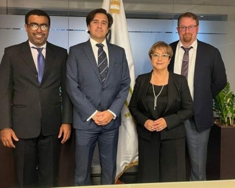 Misión del FMI visita a ADAF, presentan avances pensiones