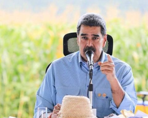 Maduro: The National Peasant Union for Economic Independence is born today