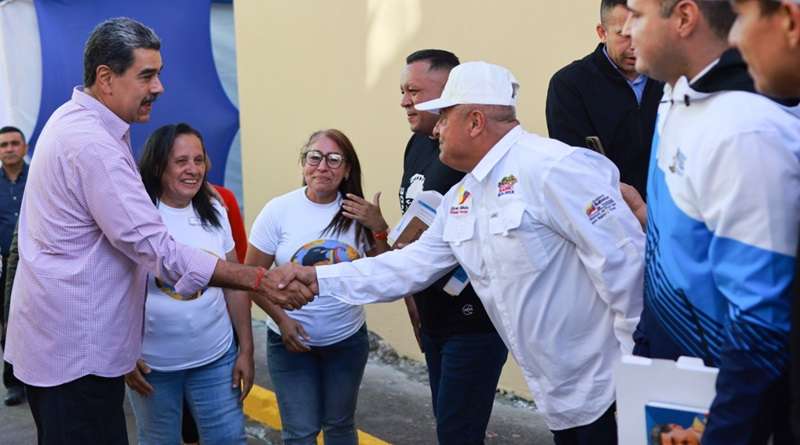 Maduro highlights self -government as the form of Venezuelan democracy