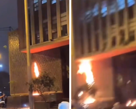 March Z: They report fire in the Superior Court of Justice of Lima in Av. Abancay