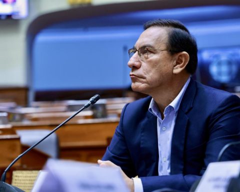 Martín Vizcarra: Accusations subcommission admits constitutional complaint against him for crimes of corruption