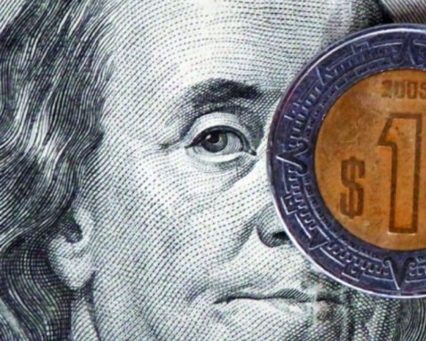 Mexican weight falls through Powell's caution and bets of another cut to the Banxico rate