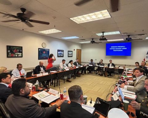 Mexico and EU create a binational group against fiscal huachicol and arms trafficking