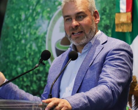 Michoacán: Homeland holidays are canceled with artists who make crime apology