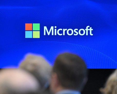 Microsoft announces investment of 30 billion dollars in the United Kingdom during Trump visit