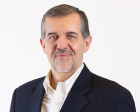 Miguel Asqueta talks about Carmelo's development and the urgent protection of the coasts in Colonia