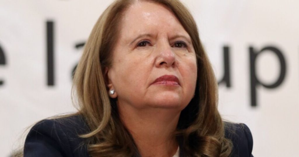 Minister Loretta Ortiz criticizes her salary in the Supreme Court