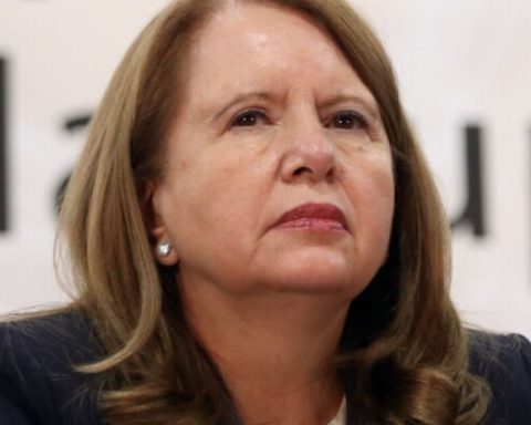 Minister Loretta Ortiz criticizes her salary in the Supreme Court