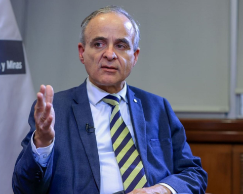 Minister Montero defends Petroperú bond emission: "Oil businesses have cycles"