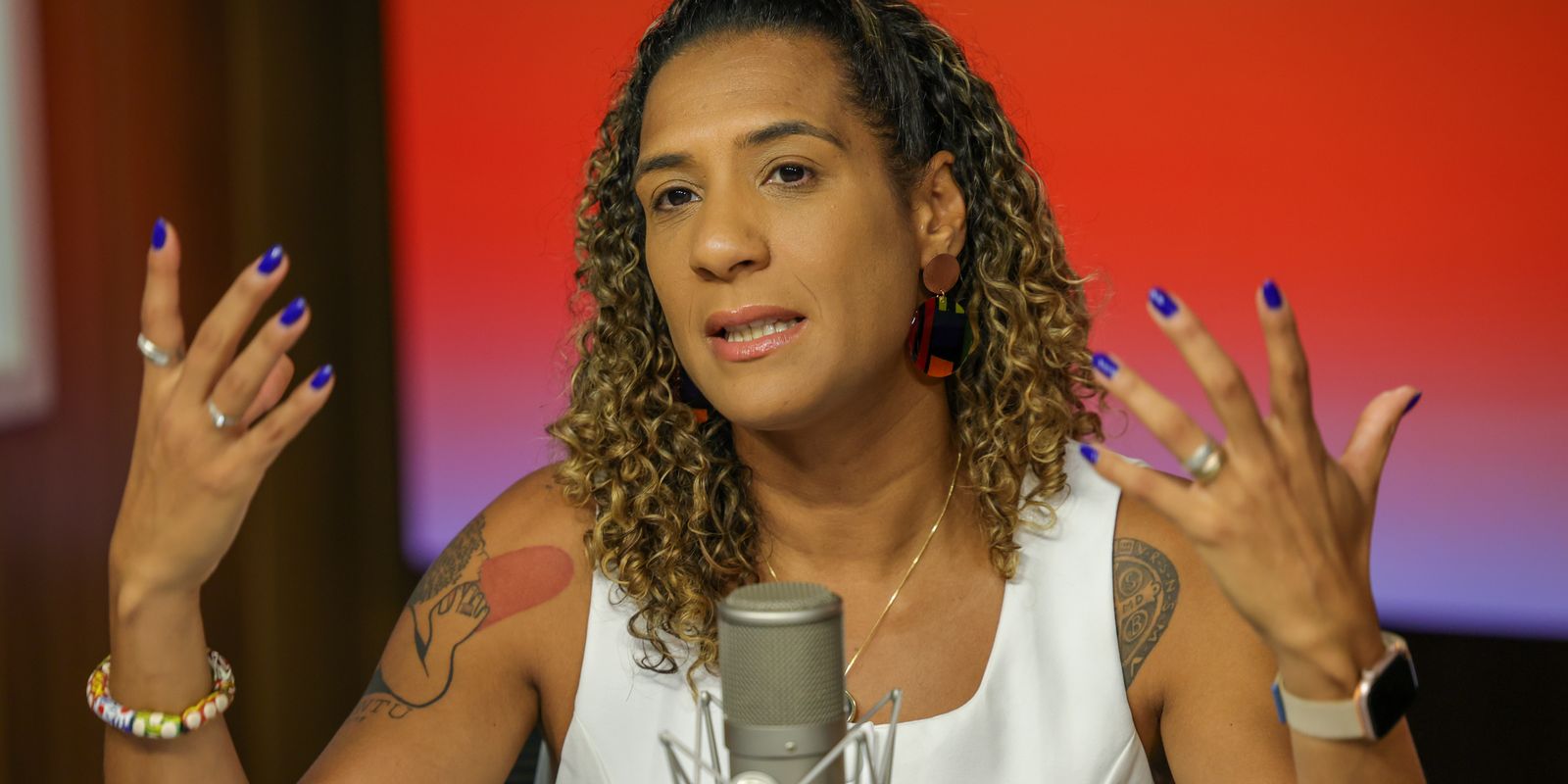 Minister asks for support to implement public proposals