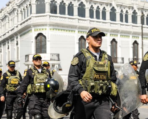 Ministry of Interior Buy 3,164 Antibala vests for PNP to sanctioned company