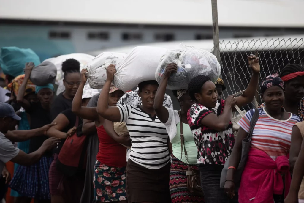More than 115,000 Haitians have voluntarily left the Dominican Republic this year