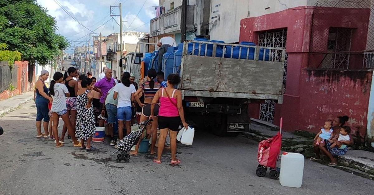 More than three million Cubans suffer from the lack of water in full rain