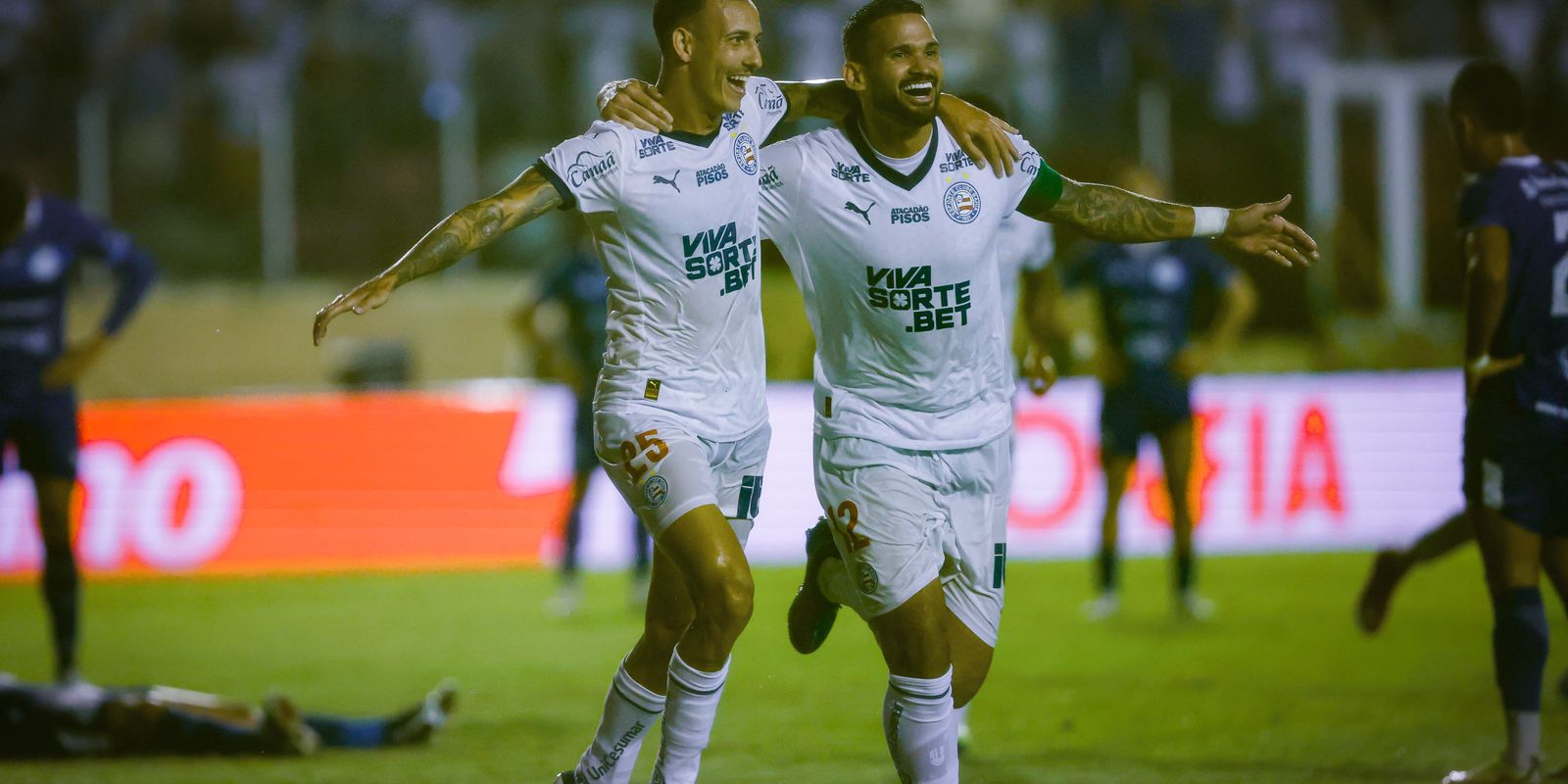 Northeast Cup: Bahia wins confidence 4-1 and forwards title