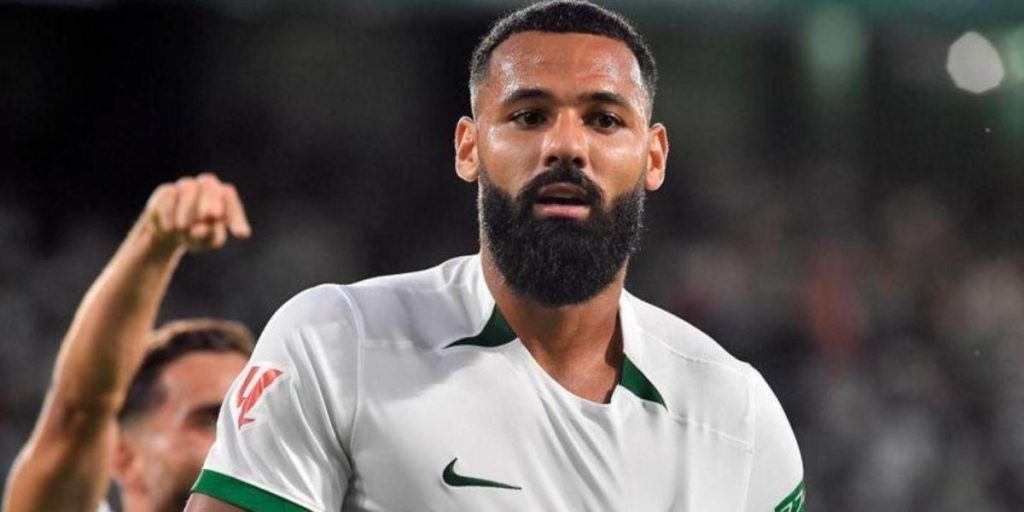 Officer: Elche transfers Mourad to Tijuana de México