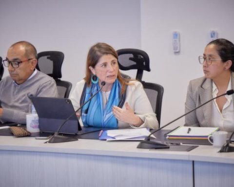 Ombudsman adds to criticism of Petro for sexist comments