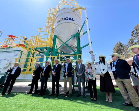 On October 10, the Majes Siguas II contract will be signed