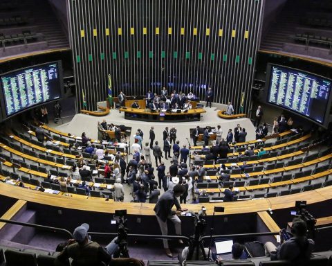 PF Delegates warn about Risks of the Armage PEC