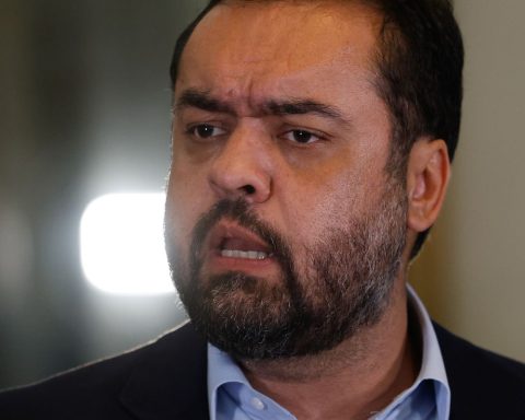 PM seizes seven rifles in 24 hours in actions against organized crime