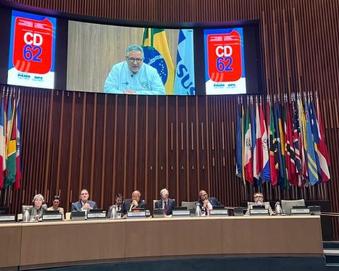 Padilha speaks by video at an event in the US and criticizes negationism