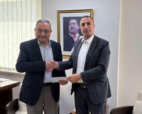 Palestine expresses its support to Venezuela against US threats