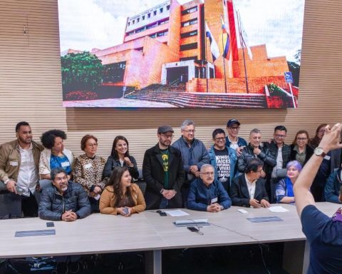 Partisan consultations have 538 candidates for Congress and Presidency