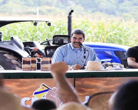 Ministro Prado: Movimiento Comunal Campesino está resteado con Maduro y la Patria