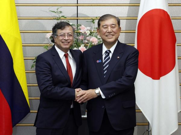 Petro asks Japan Prime Minister to streamline a commercial agreement firm with Colombia