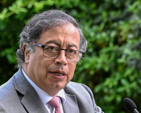 Petro states that Trump deserves to go to jail if he continues to support the "genocide" In Gaza