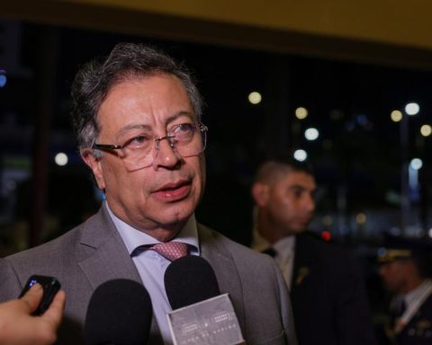 Petro will advance official visit to Japan: Benedetti will be in charge of presidential functions