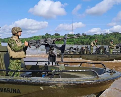 Powerful military deployment will arrive in Putumayo with soldiers, boats and armored cars