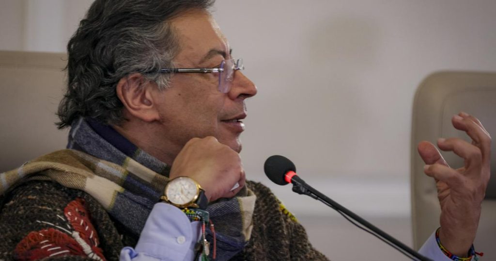 President Gustavo Petro accepts the resignation of Juan Carlos Florián to the Ministry of Equality