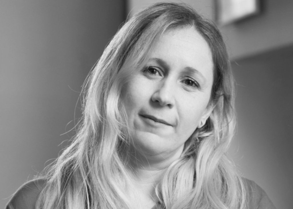 Profe Janys: a Cuban legist who triumphs in Uruguay