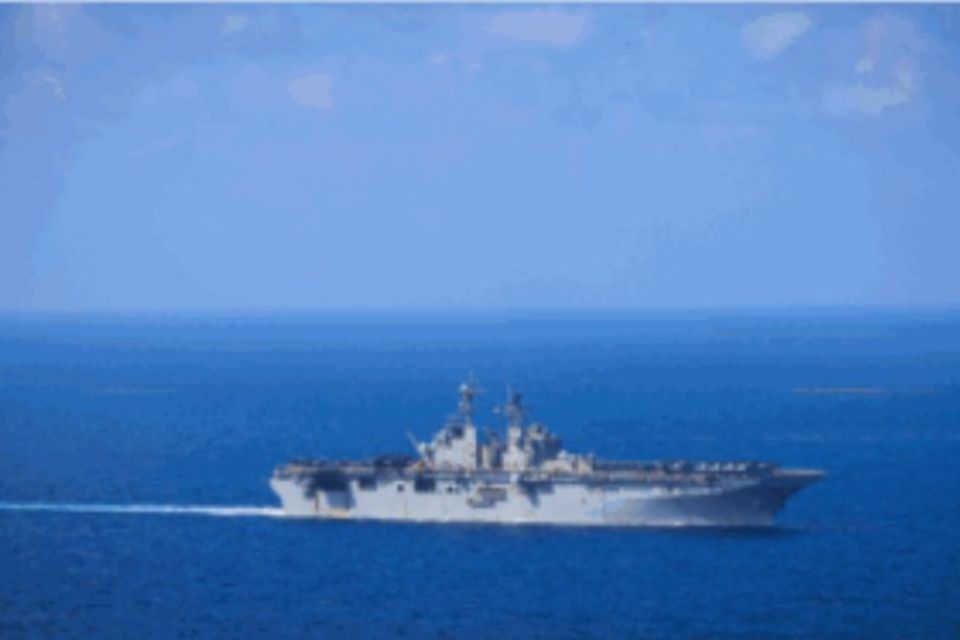 Puerto Rico Guard for "calm" to the population of US military exercises