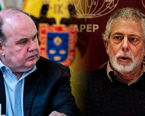 Rafael López Aliaga death threat to journalist Gustavo Gorriti: "You have to load it at once"